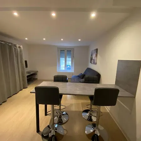 Apartment Joli Studio 50m De La Gare
